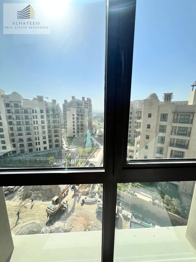 Exclusive Luxury Family Home in Jadeel, Spacious with Balcony and Maids Room Brand New - Image 17