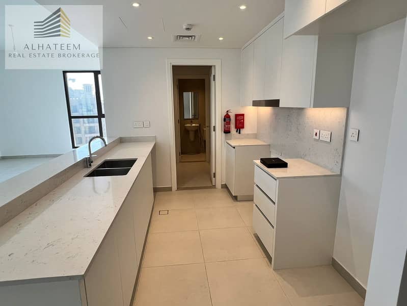 Exclusive Luxury Family Home in Jadeel, Spacious with Balcony and Maids Room Brand New - Image 26