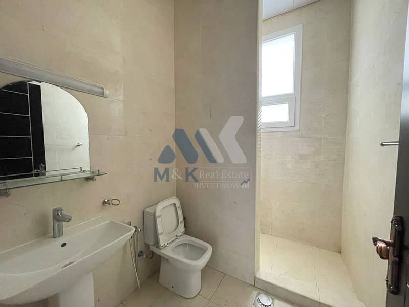 5 BR w Maid Room / Store Room / Vacant Now - Image 7