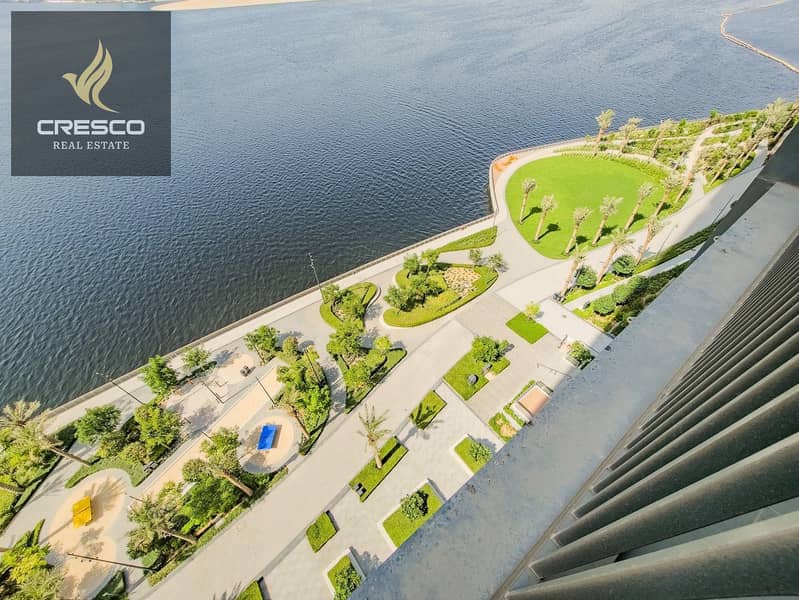 Elegant Unit | Creek Views | Prime Location - Image 12