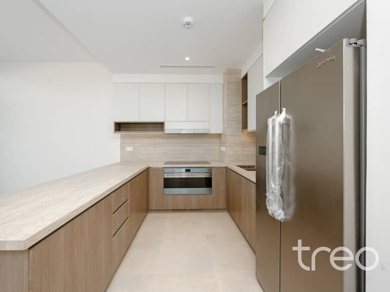 Big Garden | Corner Plot | Brand New - Image 8