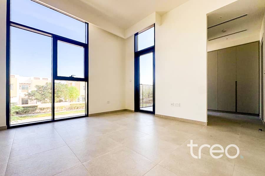 Big Garden | Corner Plot | Brand New - Image 13