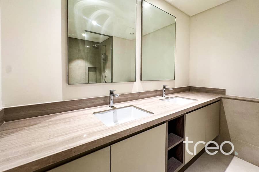 Big Garden | Corner Plot | Brand New - Image 16