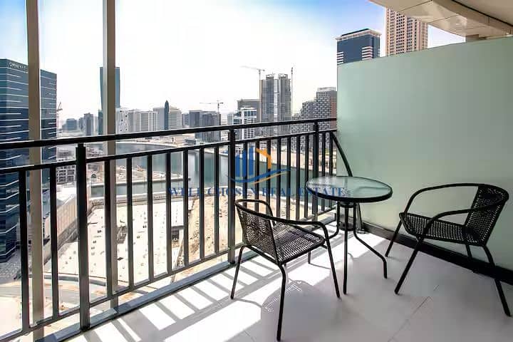 Canal View | High Floor | Furnished | Prime Location - Image 12