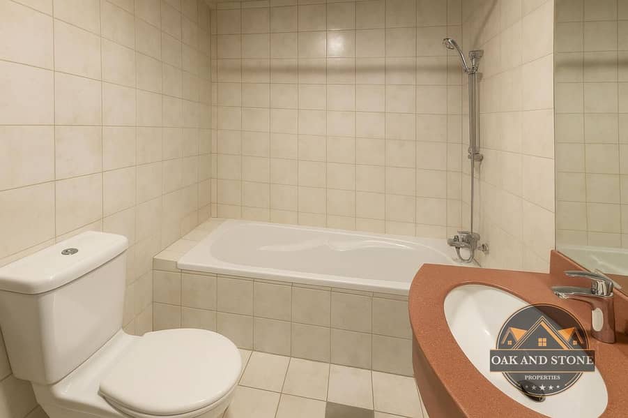 Fully Furnished 2-Bedroom | V3 Tower | Lake View - Image 10