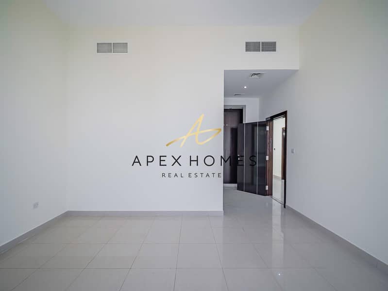 Ready | Family Community | Spacious Villa - Image 12