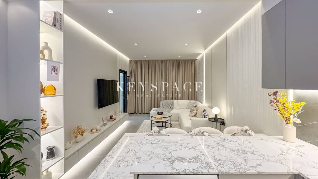 ELEVATED LIFESTYLE l MODERN ELEGANCE l COMFORT & STYLE - Image 7