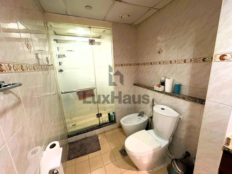 Fully Furnished | Near Metro | Vacant - Image 7