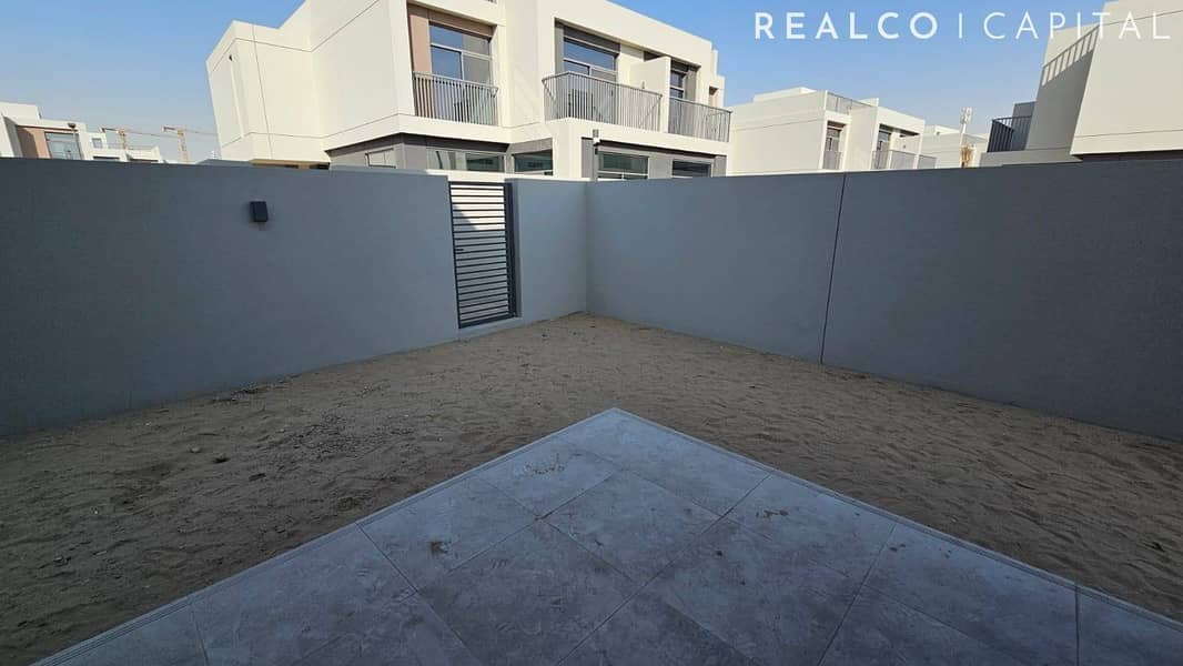 Brand New | Semidetached | With Rooftop - Image 10