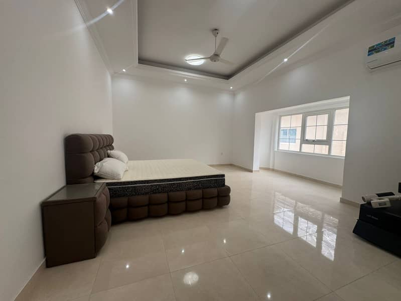 AMAZING Big Size Villa |9 BEDROOMS MASTER. Big Parking Space /AL MIZHAR 2-