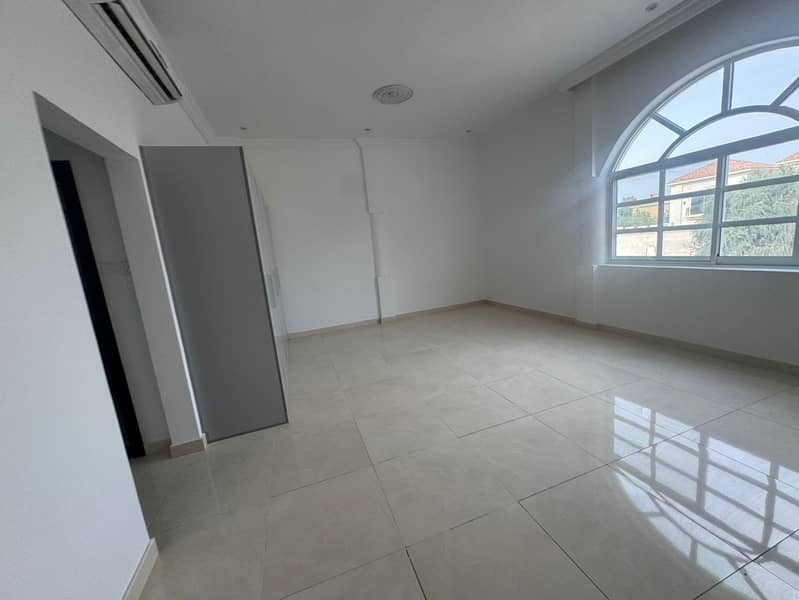 AMAZING Big Size Villa |9 BEDROOMS MASTER. Big Parking Space /AL MIZHAR 2-