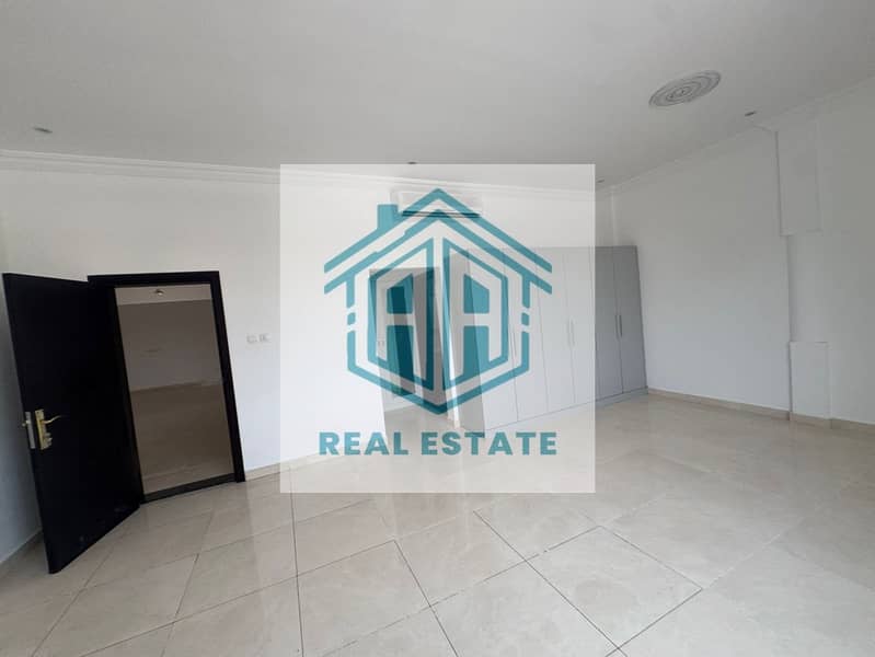 AMAZING Big Size Villa |9 BEDROOMS MASTER. Big Parking Space /AL MIZHAR 2- - Image 8