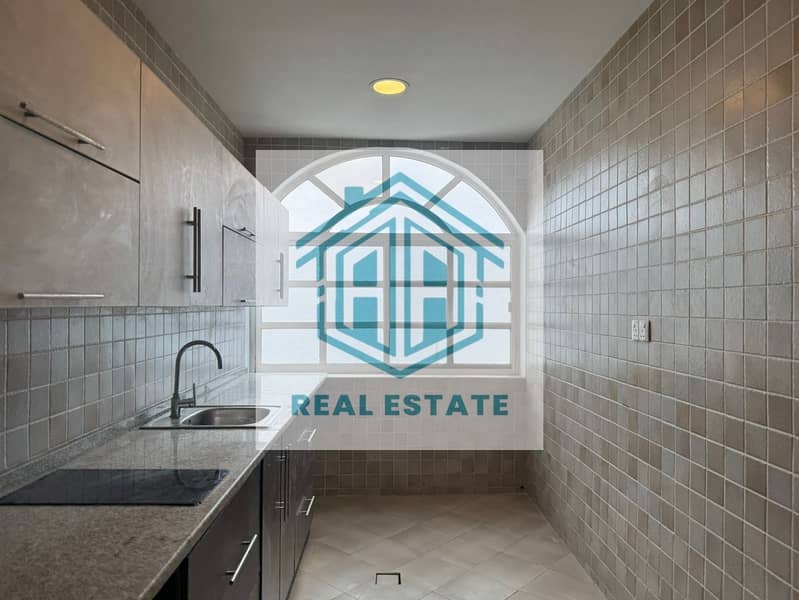 AMAZING Big Size Villa |9 BEDROOMS MASTER. Big Parking Space /AL MIZHAR 2- - Image 18