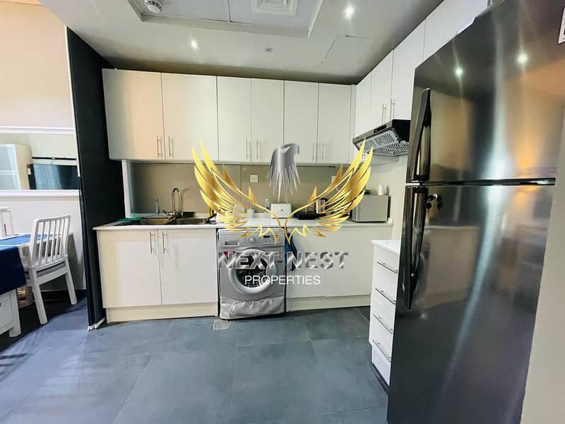 1BHK Luxury Furnished with 12 Cheque / Ready to move