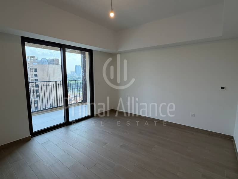 Burj and Full Park View | Brand New | Exclusive - Image 18