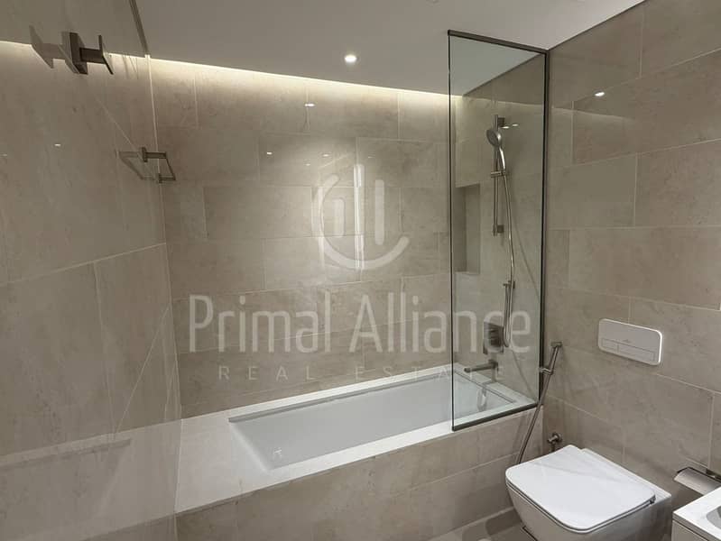 Burj and Full Park View | Brand New | Exclusive - Image 21