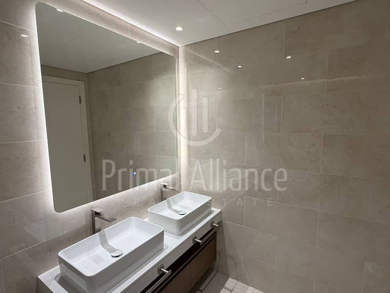 Burj and Full Park View | Brand New | Exclusive - Image 22