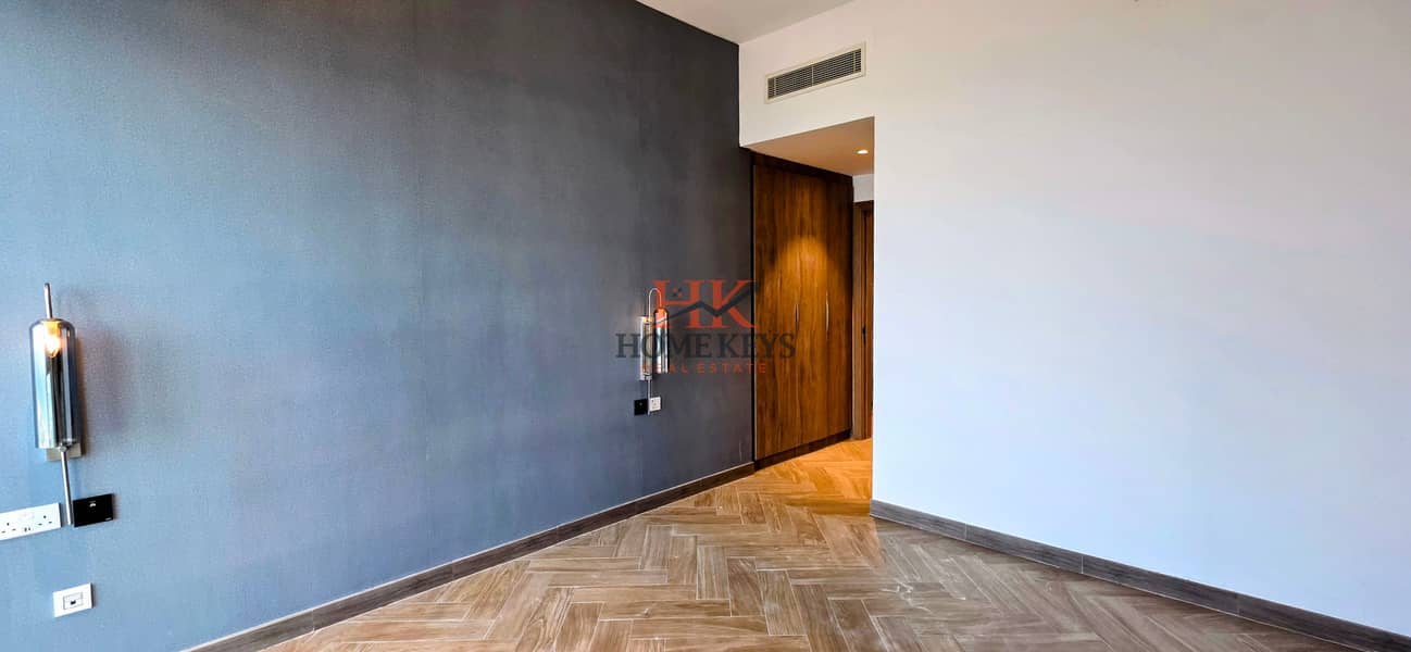 Elegant 2 Bedroom with Stunning Views || Top-Tier Building Amenities || All Bills Included