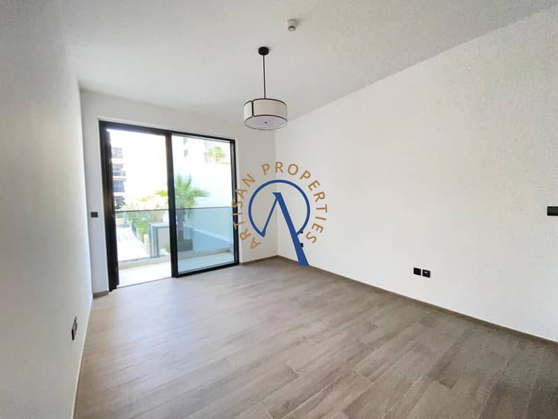 BRAND NEW 3BHK | 3 PARKING | NEAR MALL - Image 11