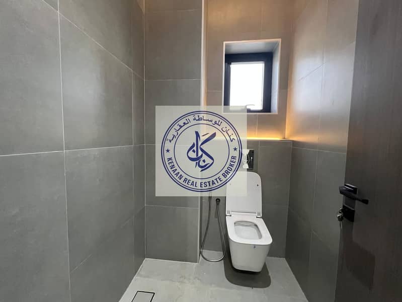 Luxury is the place for Kenan Real Estate Brokerage. We are honored to be your key partner for a better future and to help you choose your home with o