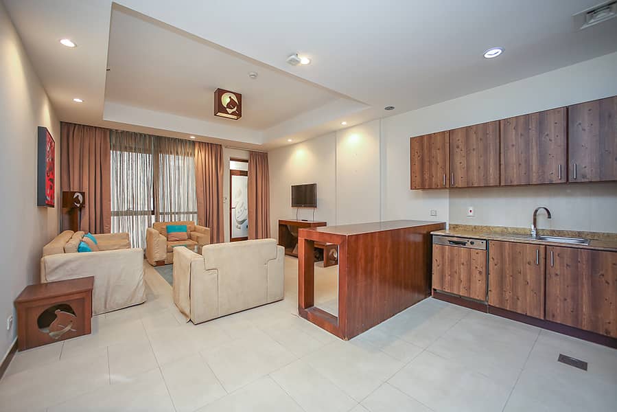 Prime Location 1BR | Furnished | Metro Walk