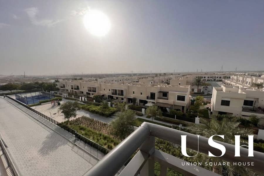 3 BR + M | Townhouse View | Vacant On Transfer - Image 15