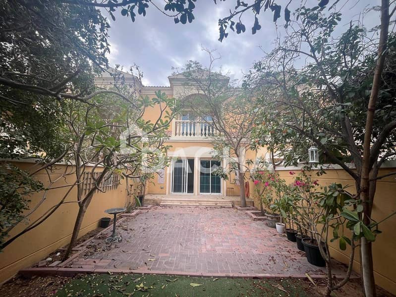 Clean and Tidy | Available Now | Park backing - Image 10