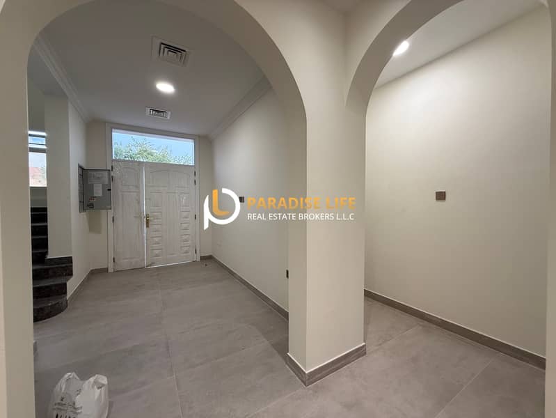 HOT DEAL- 3BEDROOM PLUS MAIDS FULLY RENOVATED -PVT ENTRANCE-AVAILABLE FOR RENT