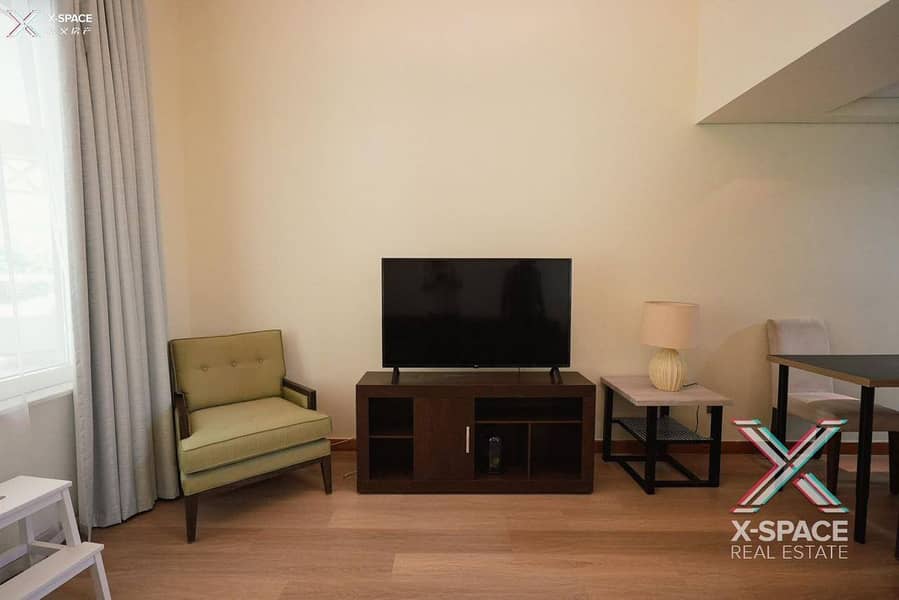 UPGRADED/GROUND FLOOR WITH TERRACE /BEACH ACCESS