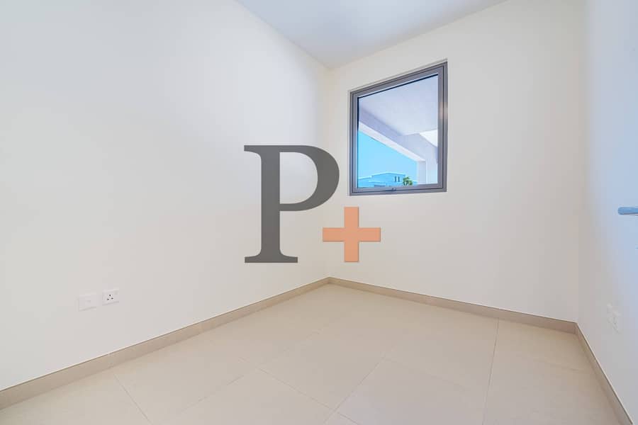 Corner Unit | Steps From Amenities | North East - Image 10