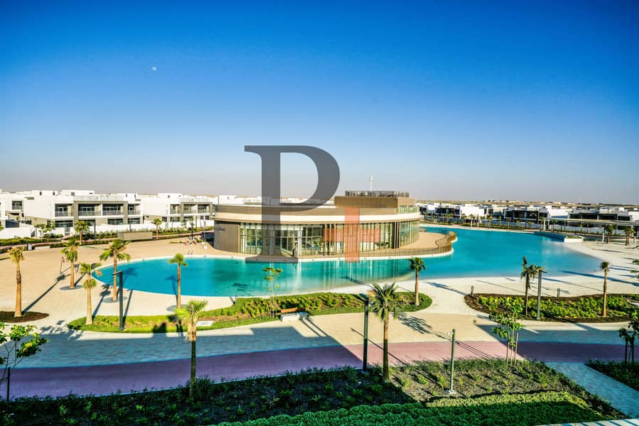 Corner Unit | Steps From Amenities | North East - Image 13