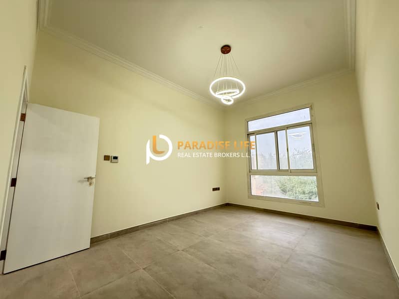 HOT DEAL- 3BEDROOM PLUS MAIDS FULLY RENOVATED -PVT ENTRANCE-AVAILABLE FOR RENT