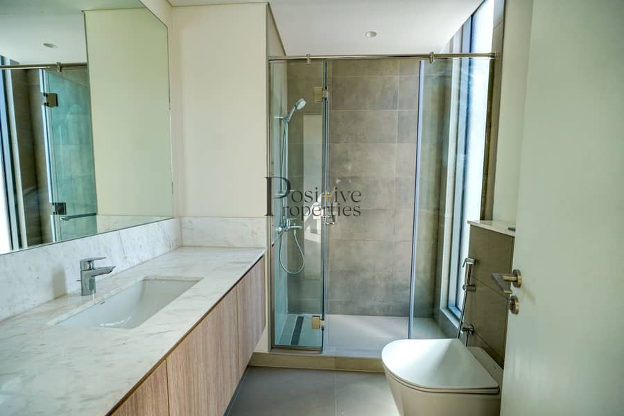 Best Price-Semi Detached Villa-Close Kitchen - Image 13