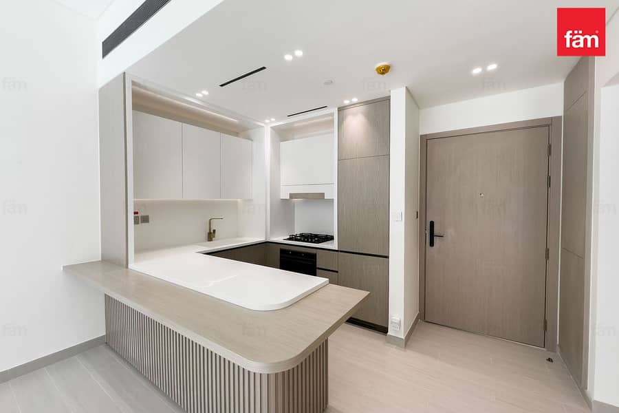 Ready to Move | Largest 1BR | HighEnd Finishing - Image 11