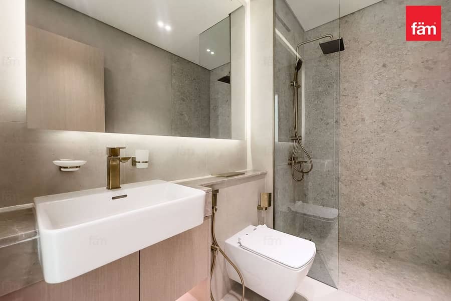 Ready to Move | Largest 1BR | HighEnd Finishing - Image 12