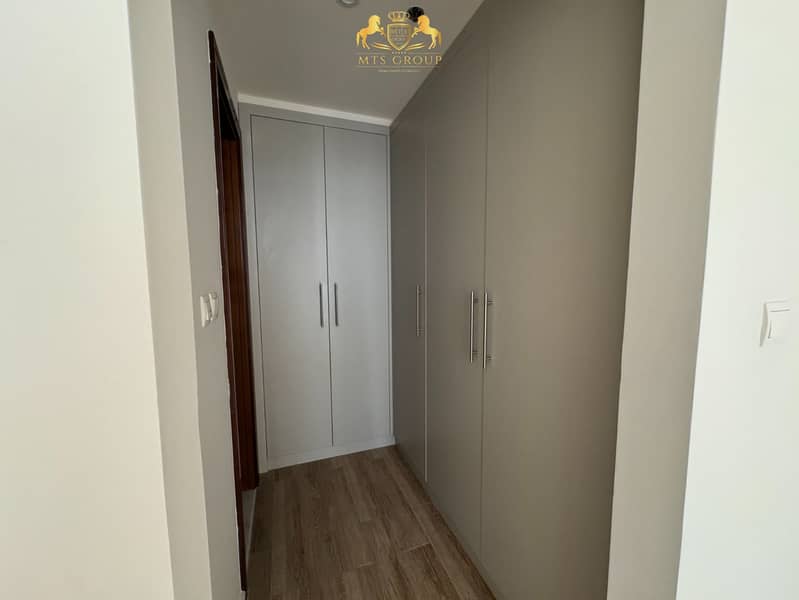 Spacious 3 BHK for Sale | Meera Tower | Al Habtoor - Image 10
