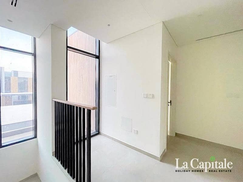 On Pool and Park | Premium Corner Unit | Brand New - Image 9