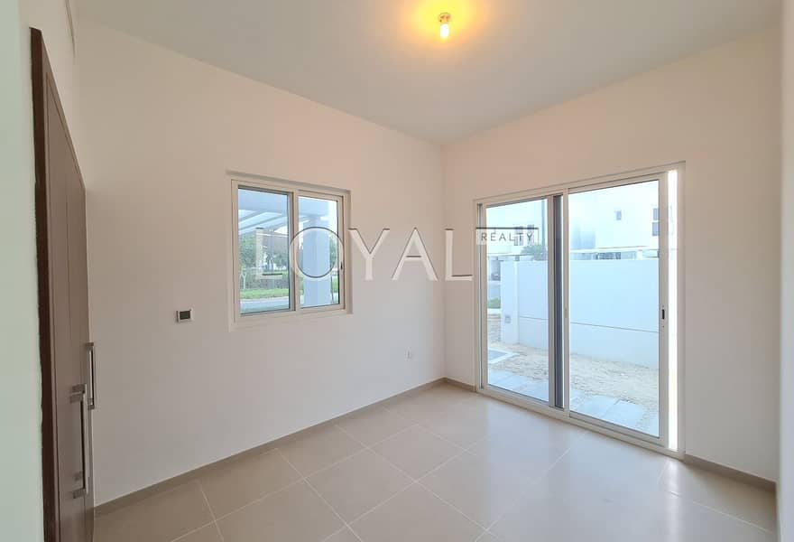 4 BR+ Maid | Spacious Layout | Well Maintained - Image 8