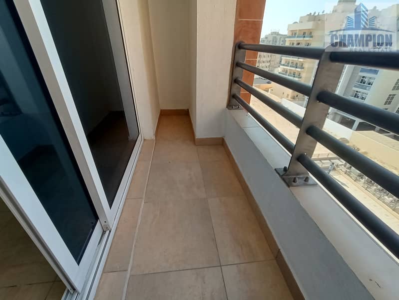 Ultra Spacious 1'BHK With Balcony+Gym+ Pool L Rent Only 55K By 4/Payments | Near To Exit