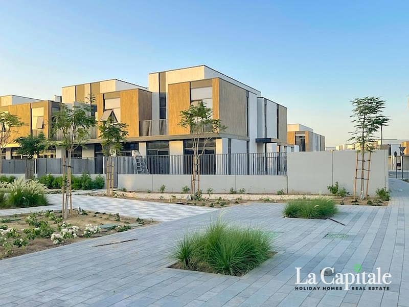 On Pool and Park | Premium Corner Unit | Brand New - Image 26