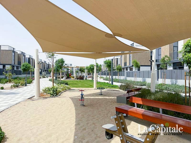 On Pool and Park | Premium Corner Unit | Brand New - Image 30