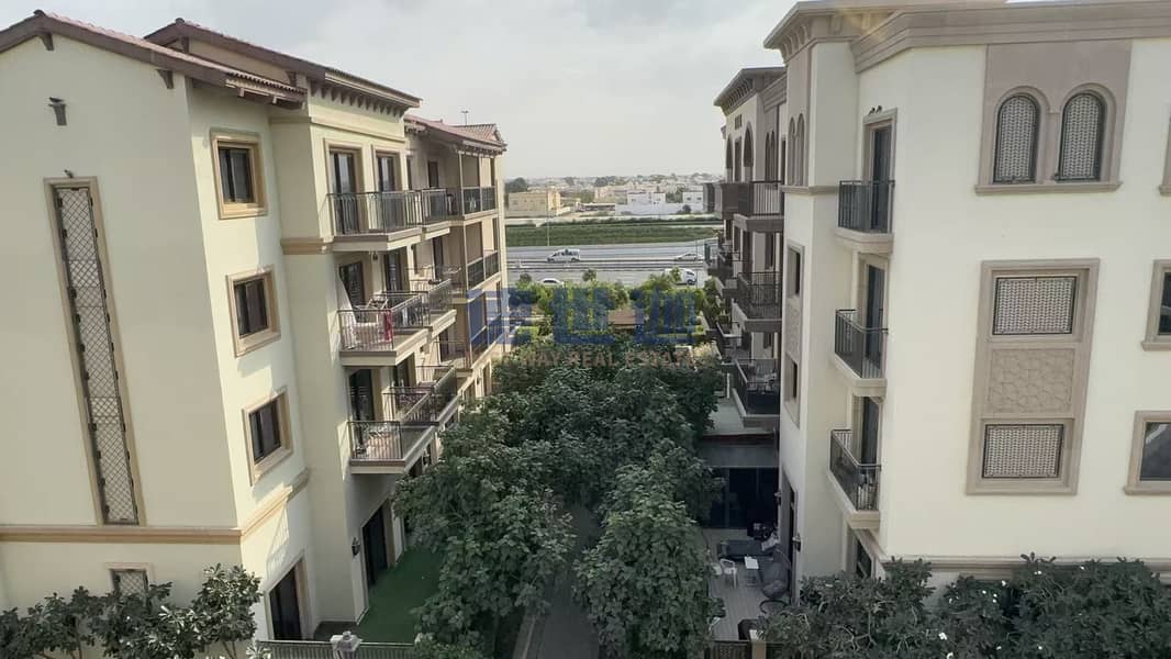 Furnished / Vacant on Transfer / 1BR + Study