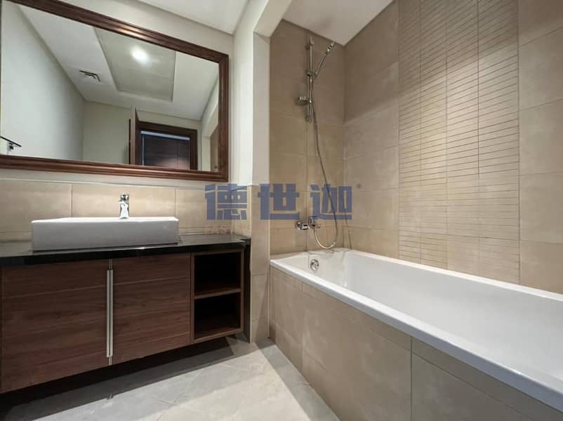 Furnished / Vacant on Transfer / 1BR + Study - Image 10