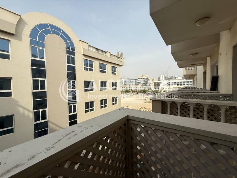 Prime Location | Fully furnished | Ready Unit - Image 11