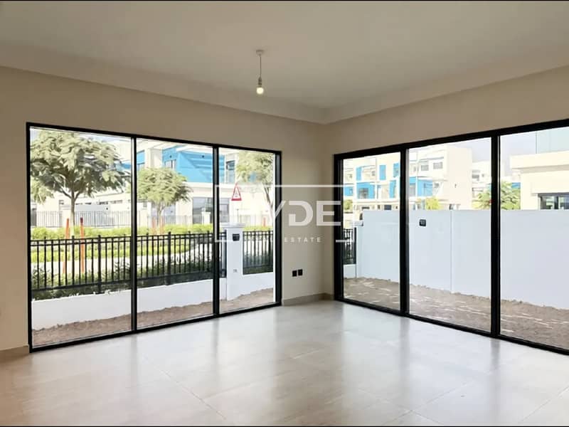 Corner End Unit || Vacant || Brand New |