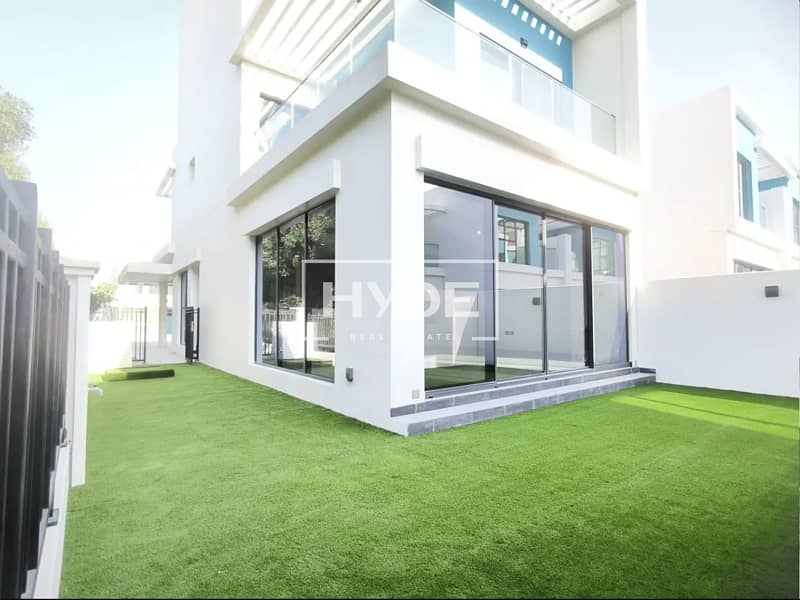 Corner End Unit || Vacant || Brand New | - Image 12