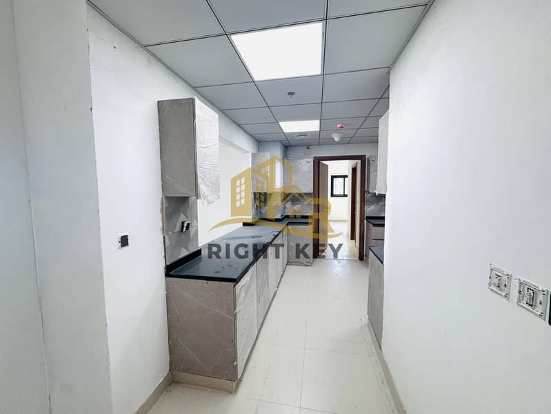 BRAND NEW 3BHK +MAID WITH BATHROOM ONLY 160K/ HIGHER FLOOR