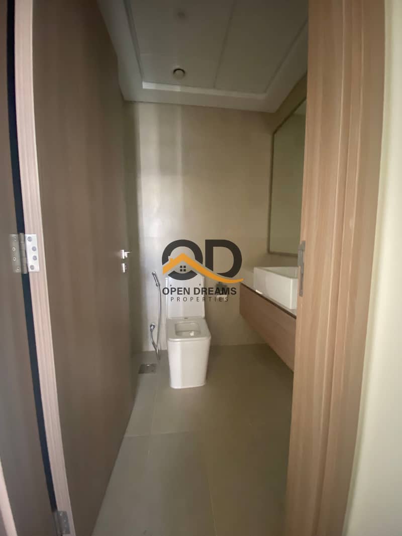 1 Bedroom Furnished Apartment for Rent in Azizi District Riviera - Image 12