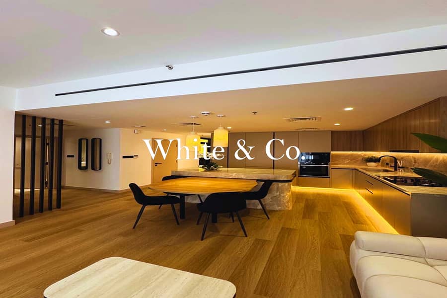 Spacious 4BR | Private Parking | Upgraded