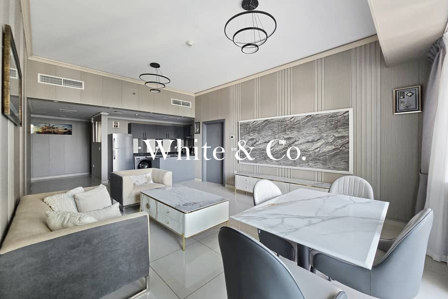 FULLY FURNISHED | MODERN UNIT | UPGRADED